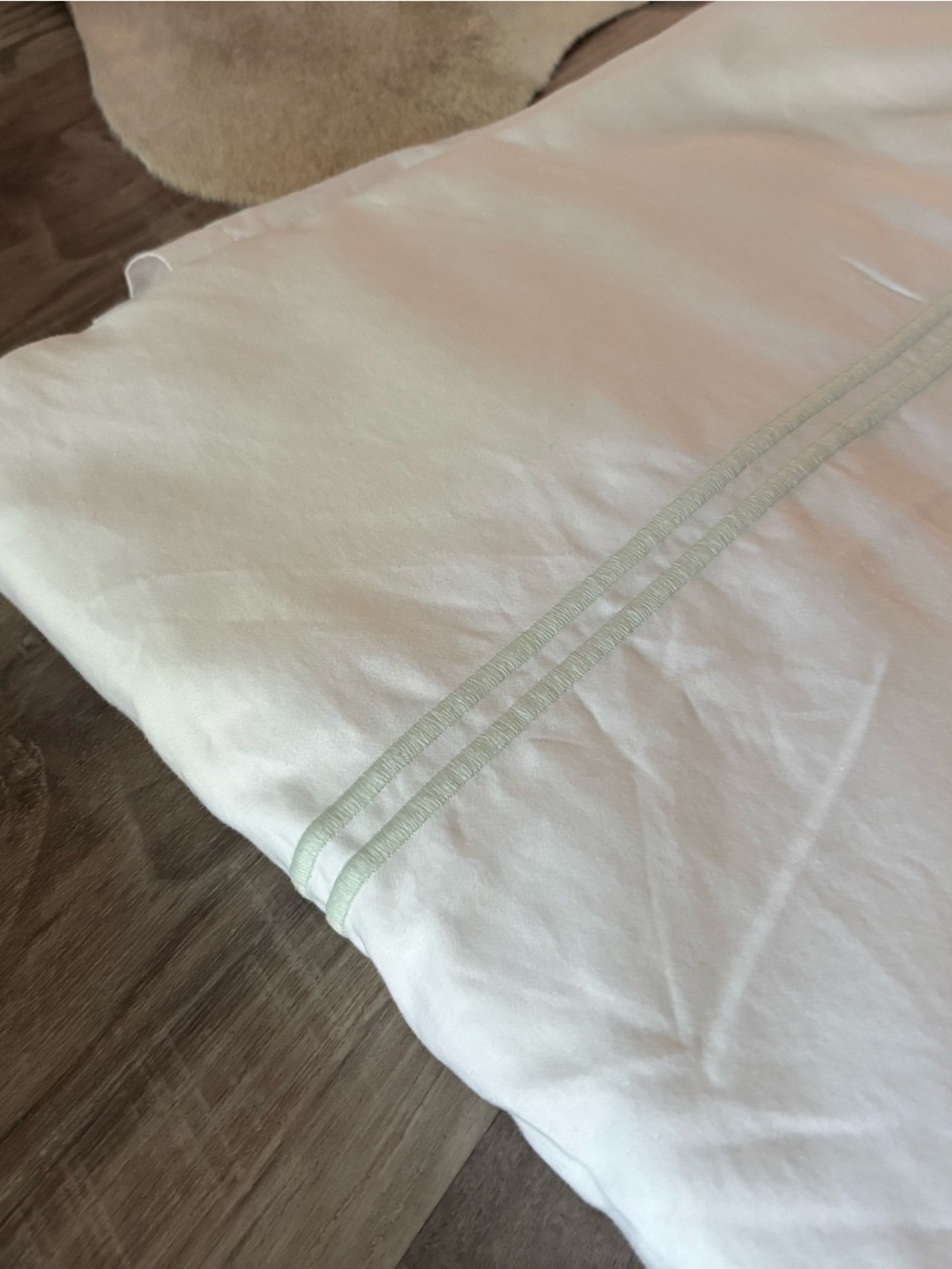 Italian Hotel Collection White Duvet with Light Green Double Stitch Queen